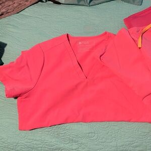Figs - Women’s scrub set - Small